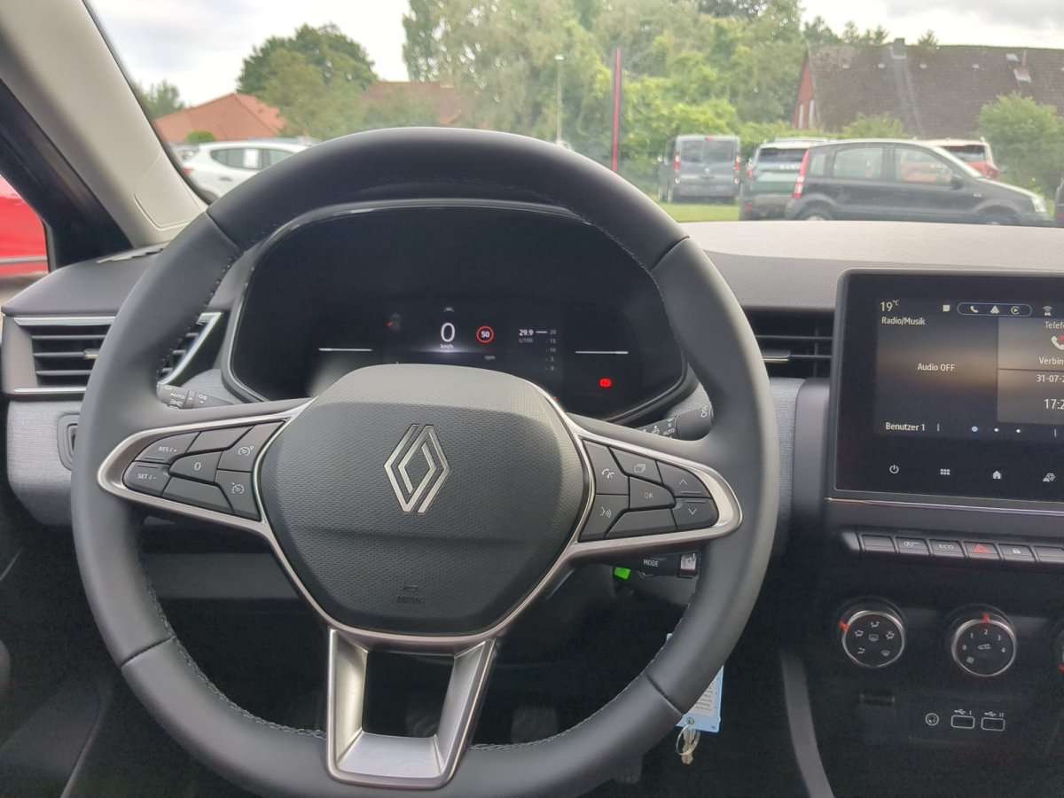 Fahrzeugbild eines Renault Clio