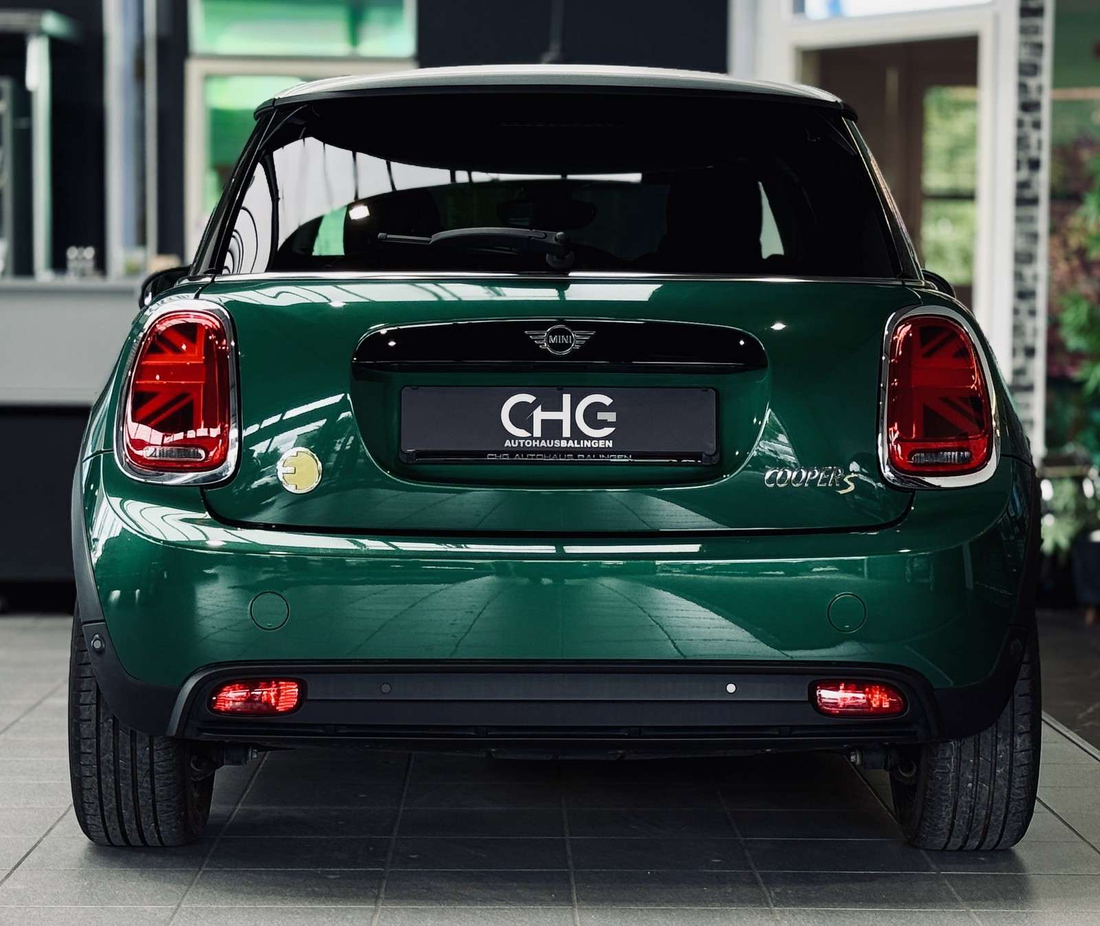 Fahrzeugbild eines MINI COOPER