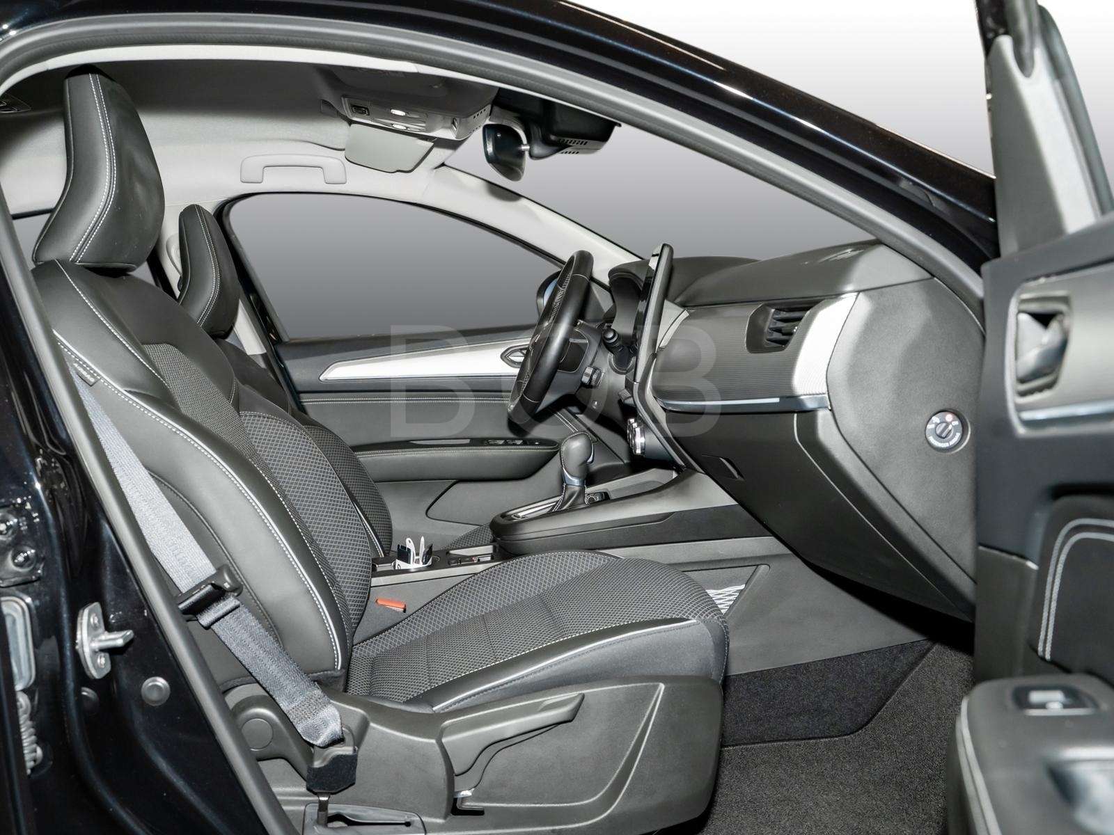 Fahrzeugbild eines Renault Arkana