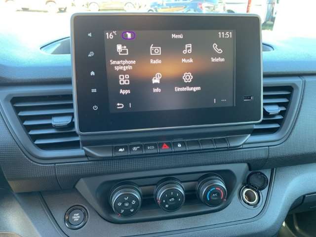 Fahrzeugbild eines Renault Trafic