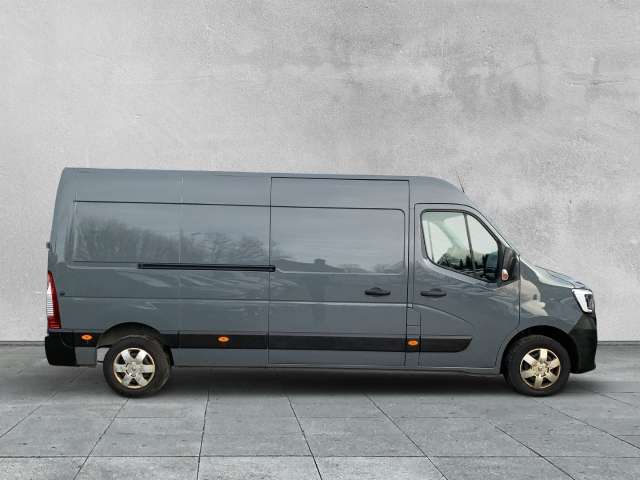 Fahrzeugbild eines Renault Master