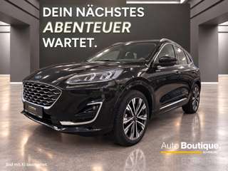 Schräge Frontansicht auf einen Ford Kuga , freigestellt