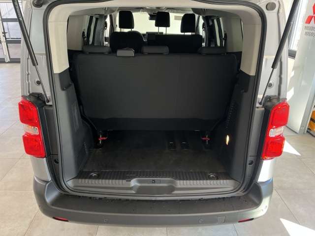 Fahrzeugbild eines Opel Vivaro