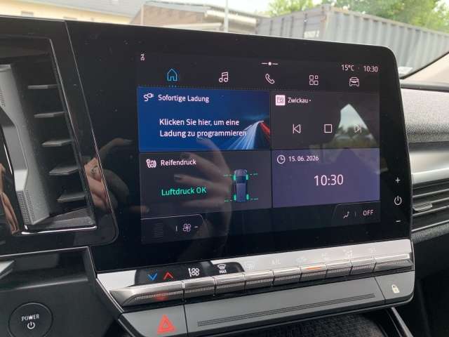 Fahrzeugbild eines Renault Megane E-TECH
