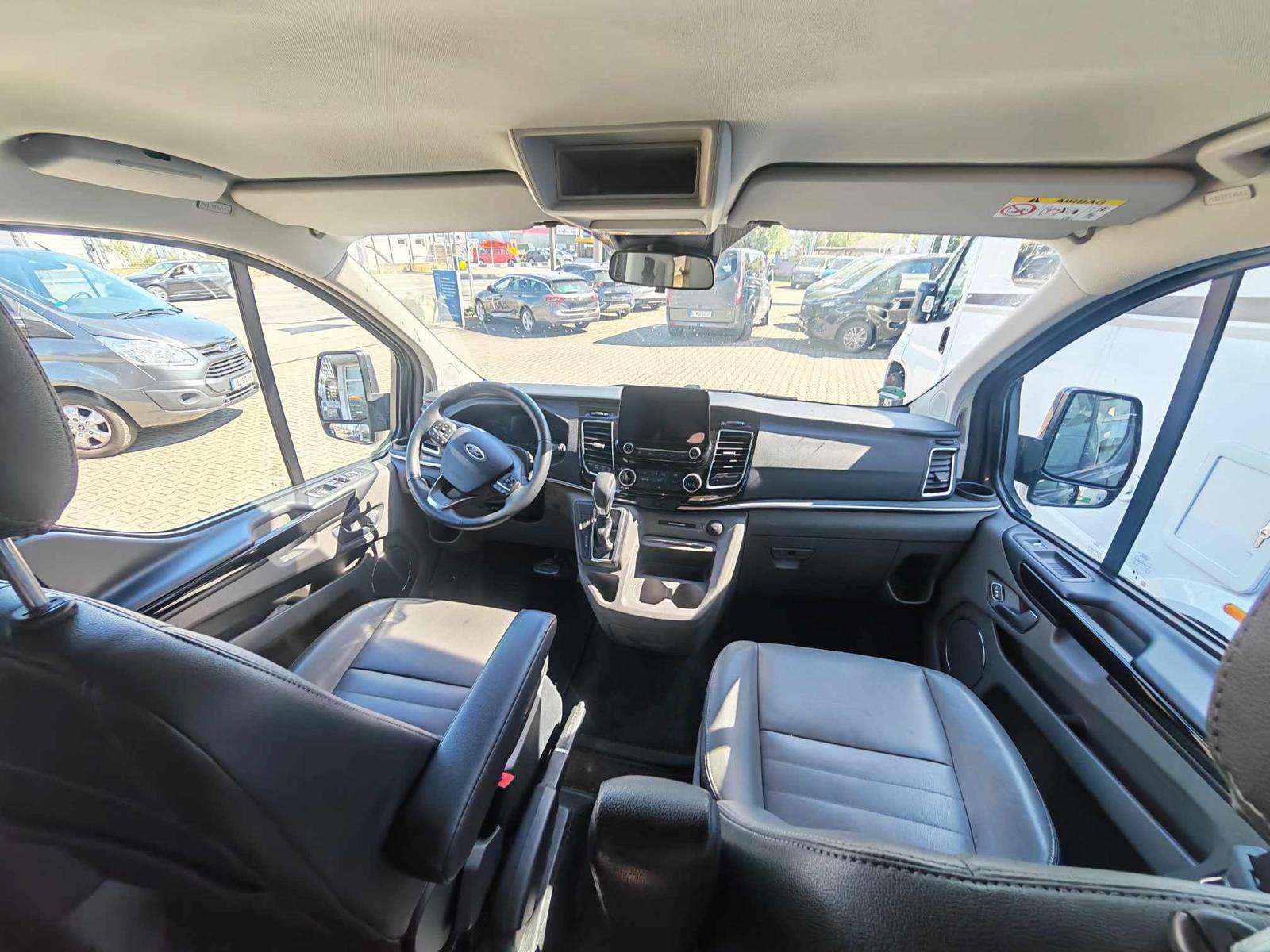 Fahrzeugbild eines Ford Tourneo Custom