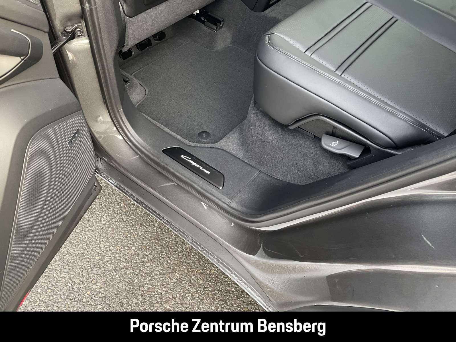 Fahrzeugbild eines Porsche Cayenne