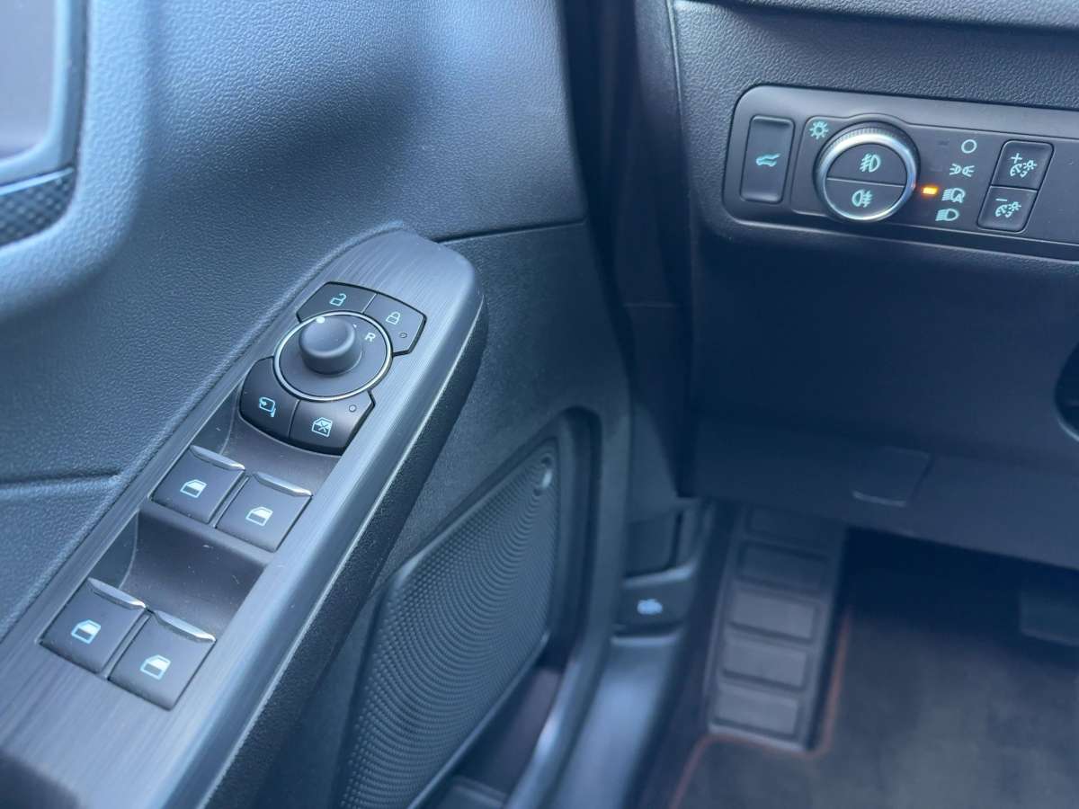 Fahrzeugbild eines Ford Kuga