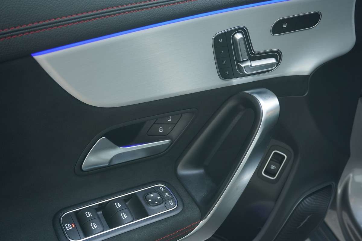 Fahrzeugbild eines Mercedes-Benz CLA