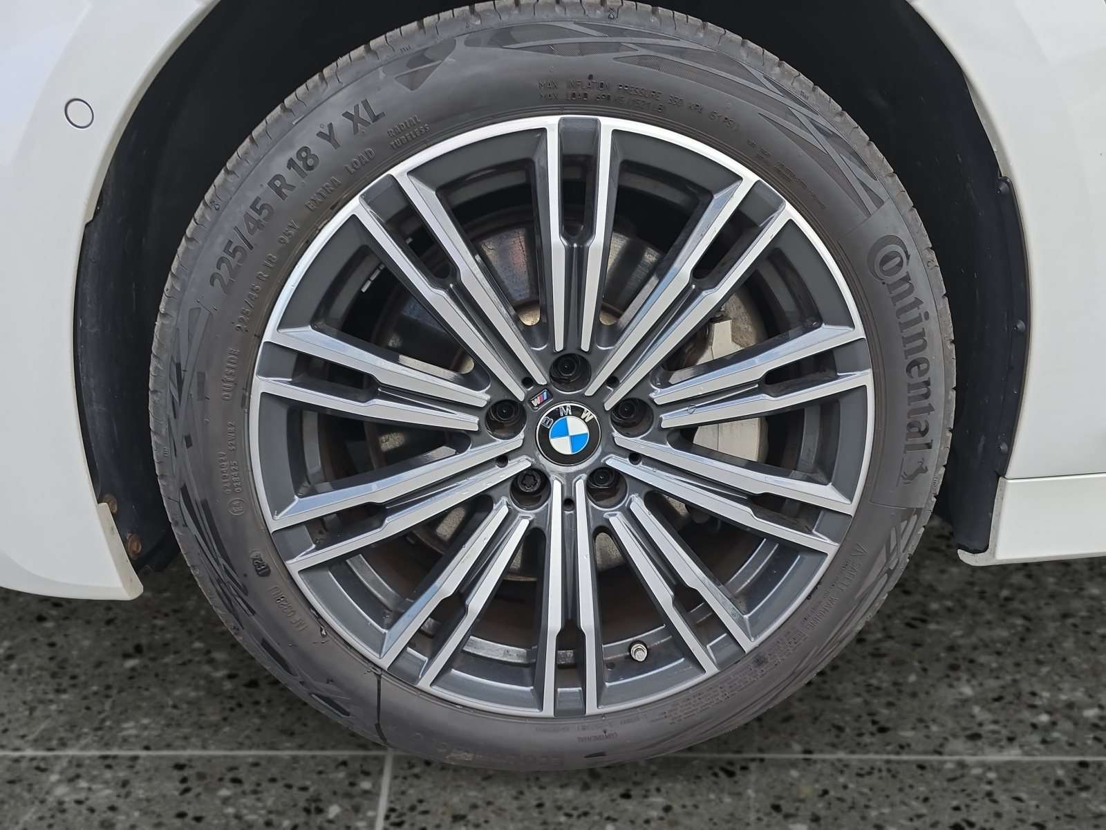 Fahrzeugbild eines BMW 3er-Reihe