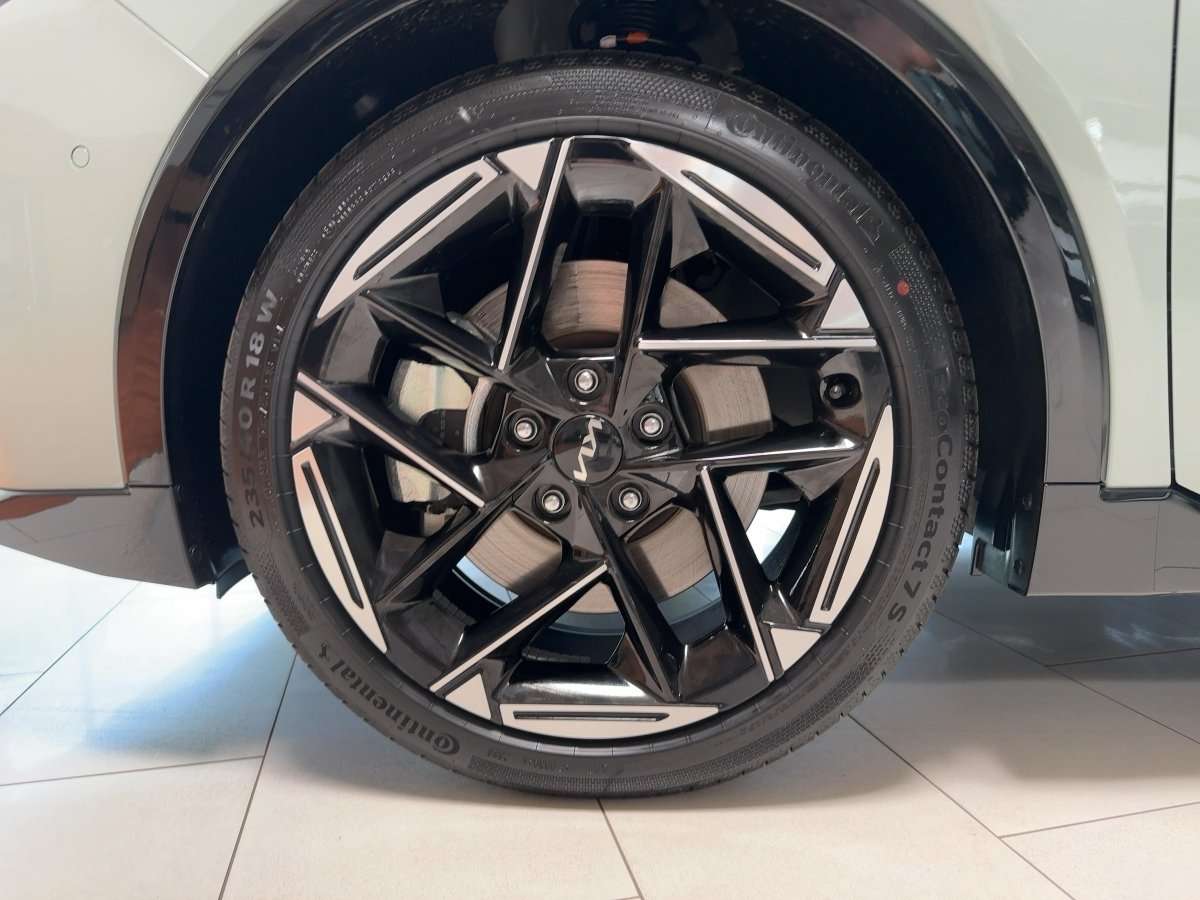 Fahrzeugbild eines Kia K4
