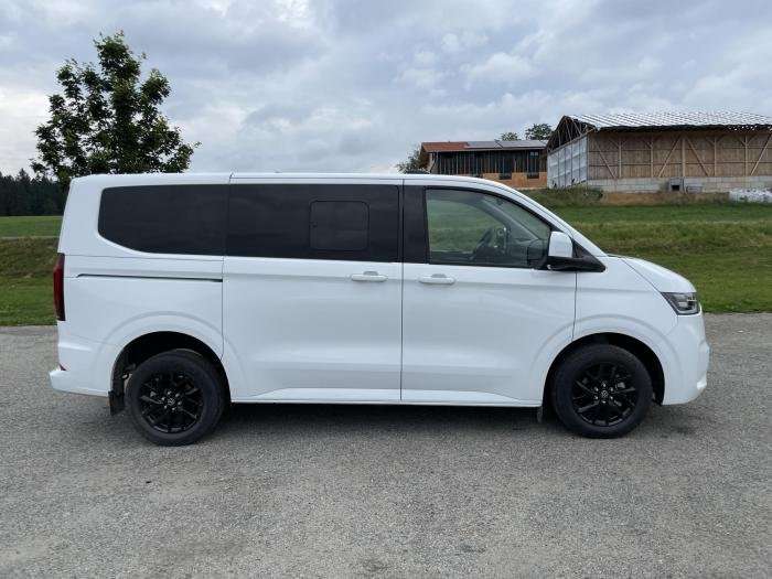 Fahrzeugbild eines Volkswagen Caravelle