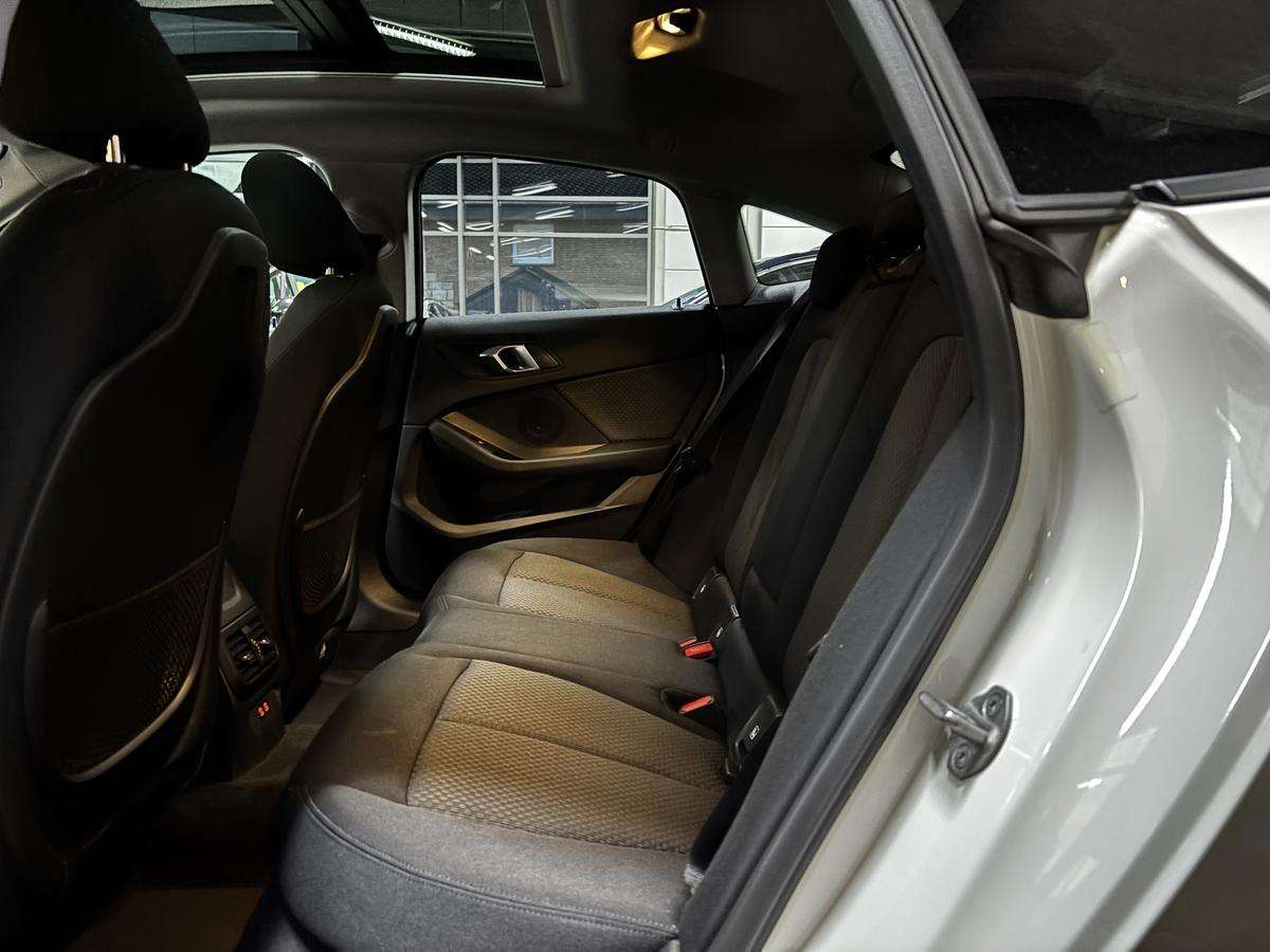 Fahrzeugbild eines BMW 2er-Reihe