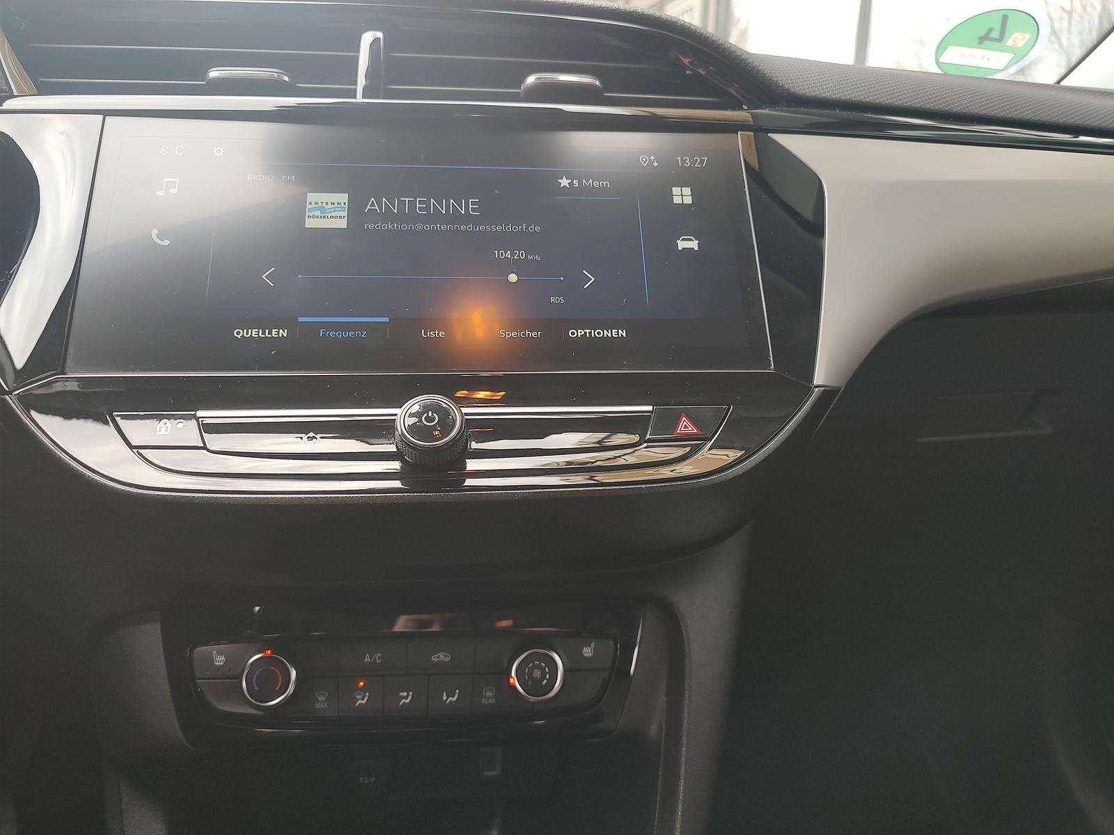 Fahrzeugbild eines Opel Corsa