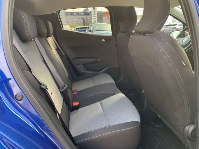 Fahrzeugbild eines Renault Clio