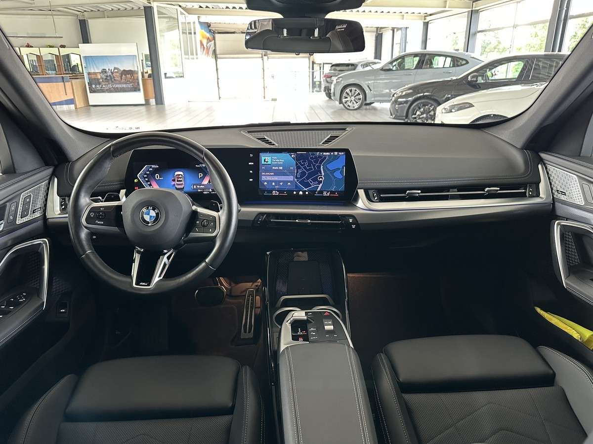 Fahrzeugbild eines BMW X1