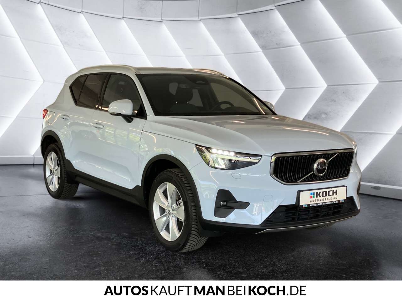 Fahrzeugbild eines Volvo XC40