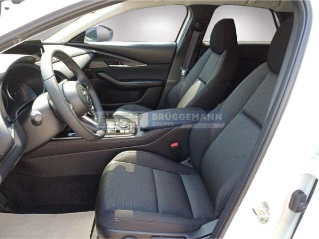 Fahrzeugbild eines Mazda CX-30