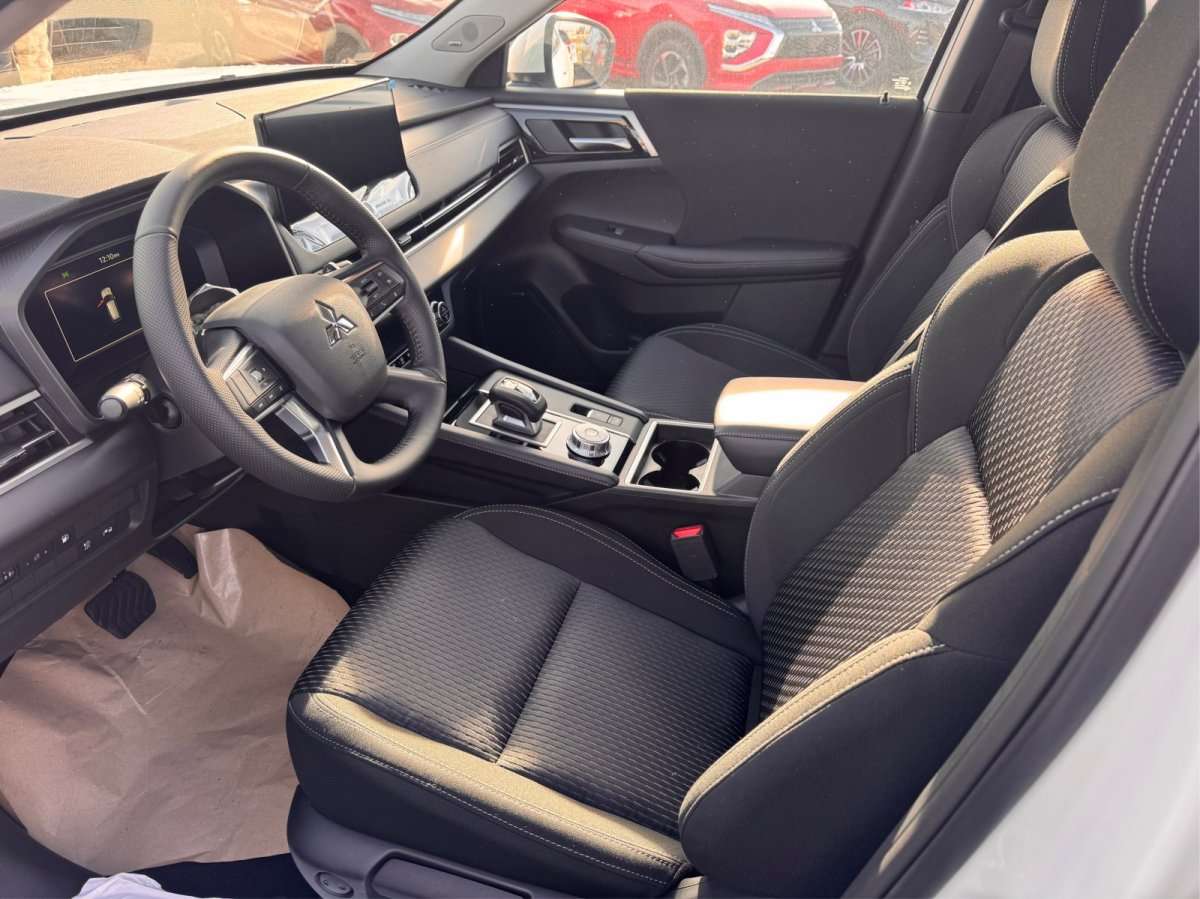 Fahrzeugbild eines Mitsubishi Outlander