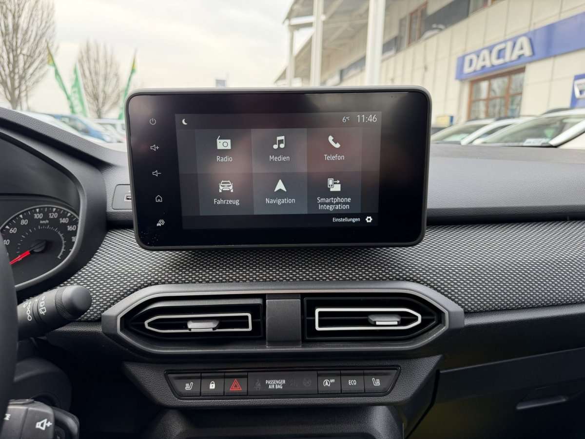 Fahrzeugbild eines Dacia Sandero