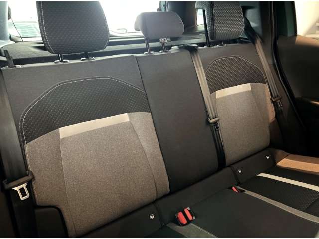 Fahrzeugbild eines Opel Frontera