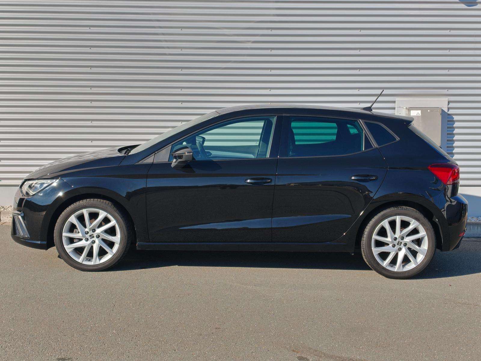 Fahrzeugbild eines SEAT Ibiza