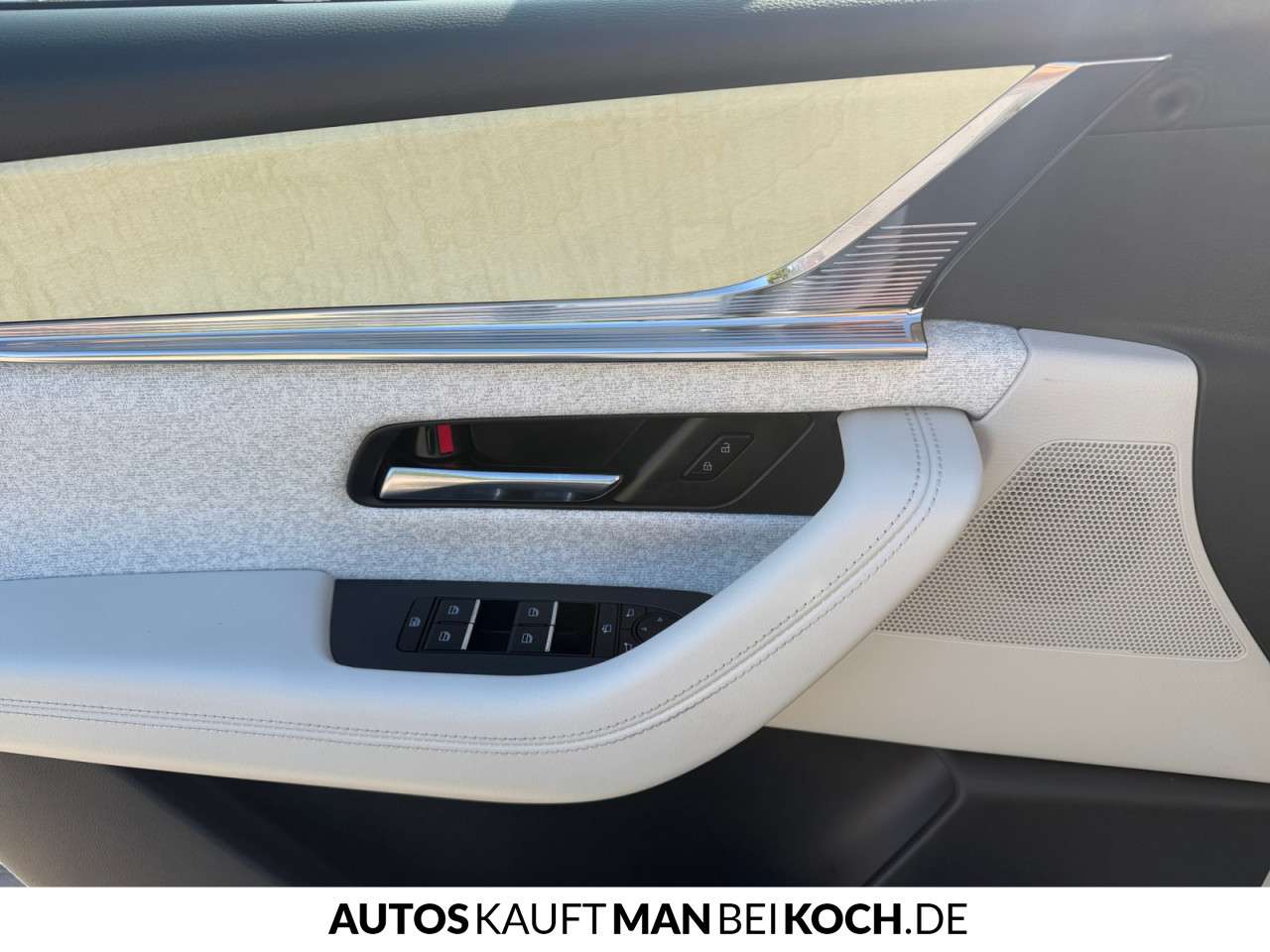 Fahrzeugbild eines Mazda CX-60
