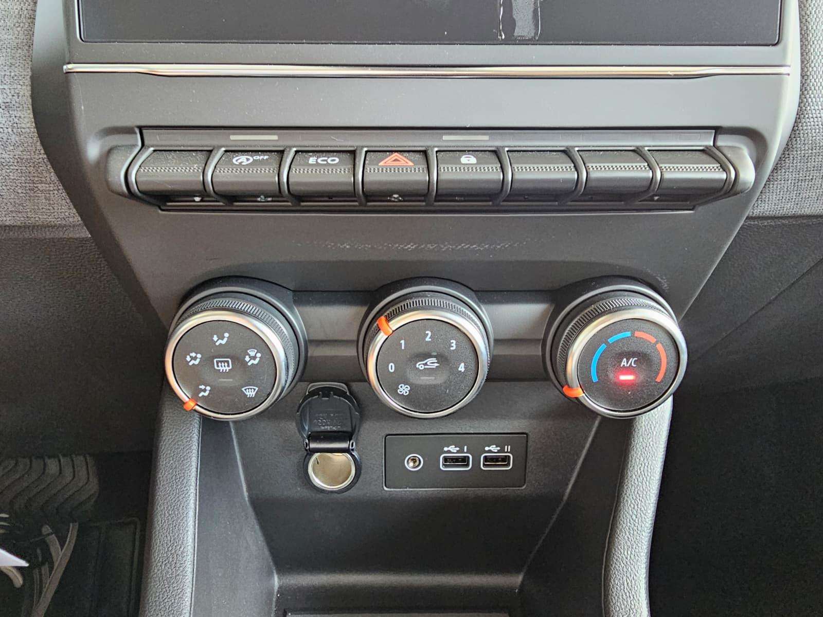 Fahrzeugbild eines Renault Clio