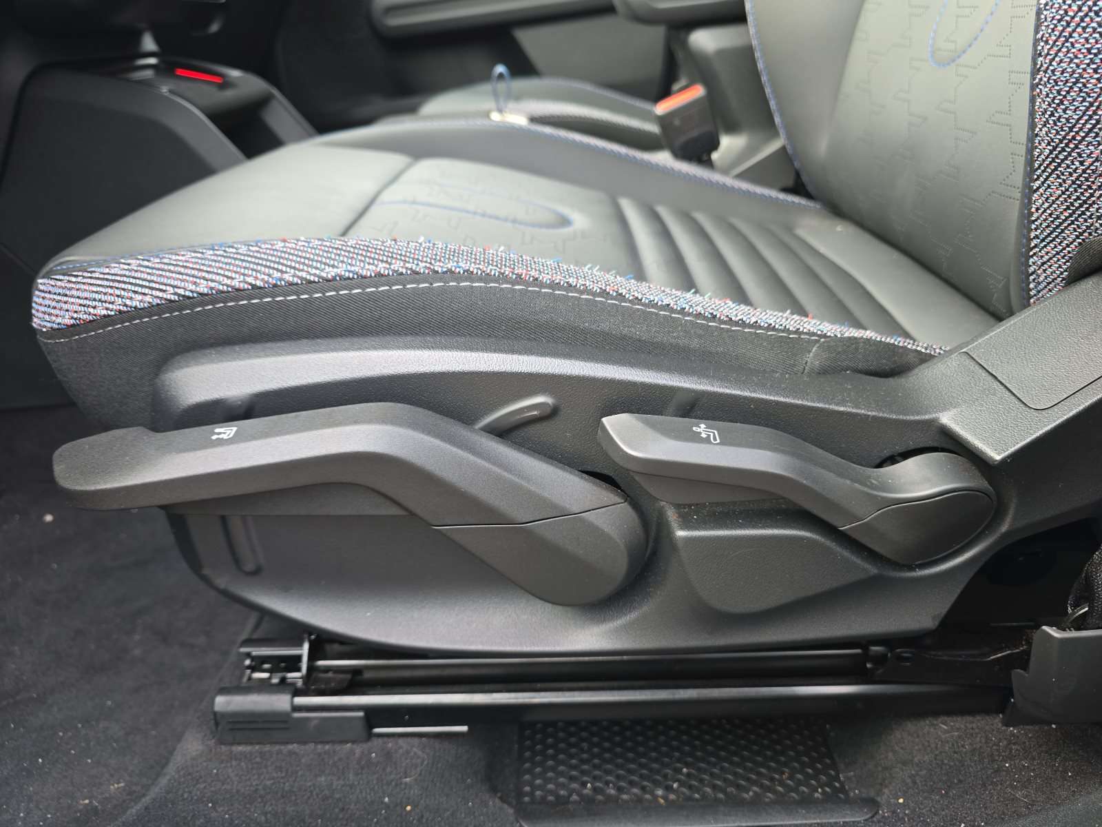 Fahrzeugbild eines MINI Countryman