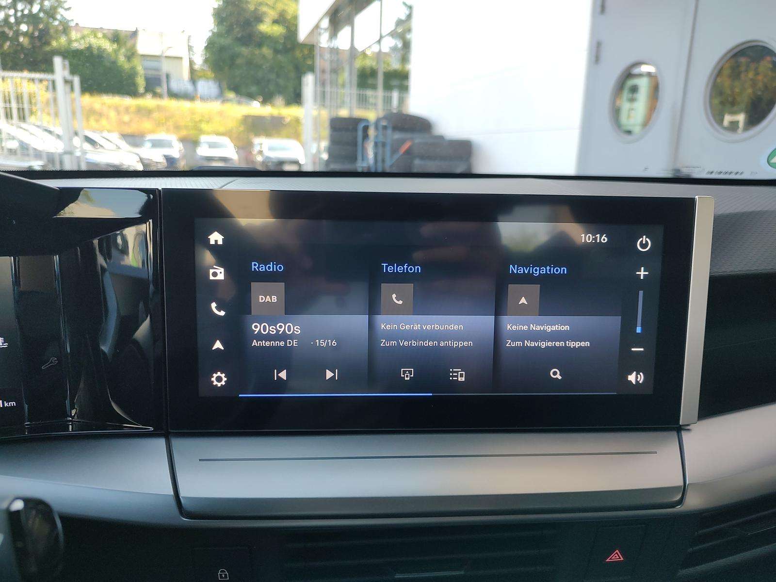 Fahrzeugbild eines Opel Frontera