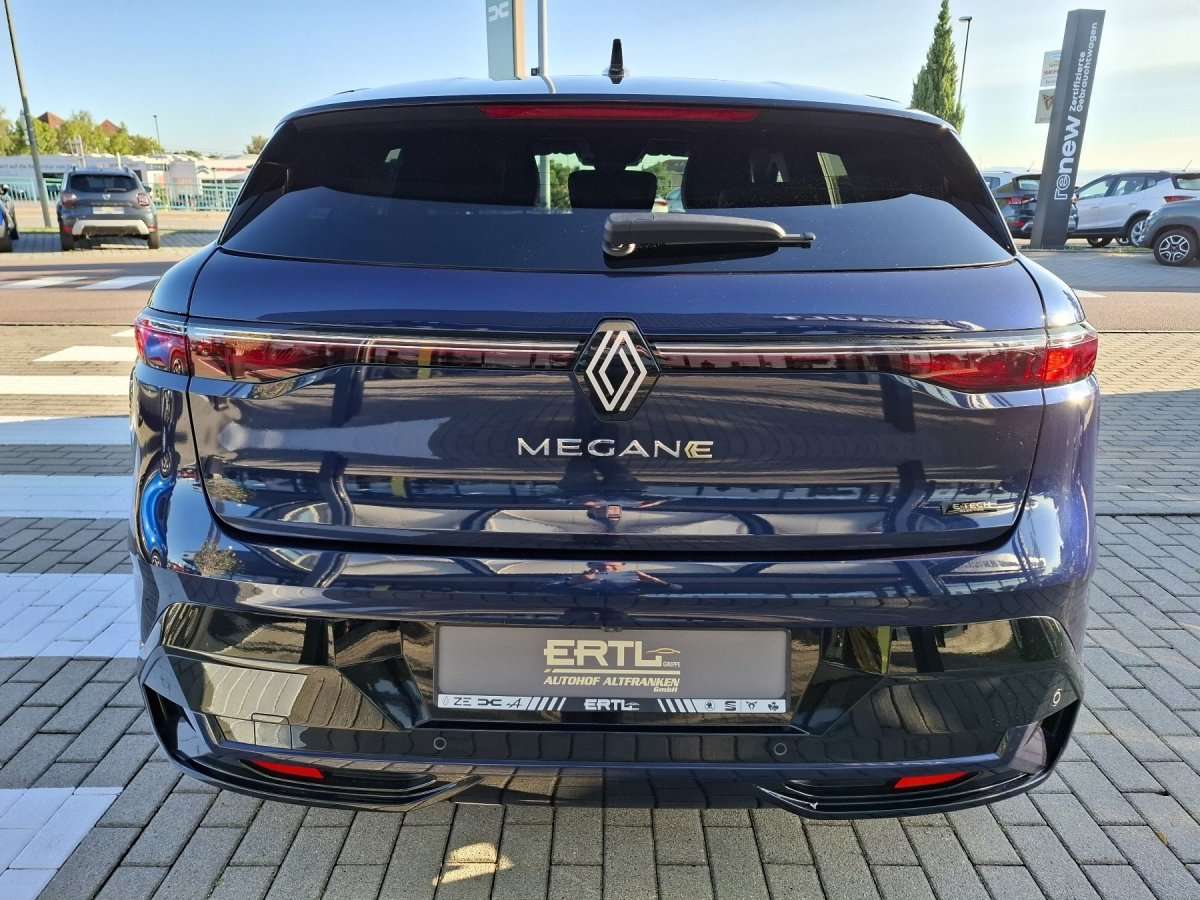 Fahrzeugbild eines Renault Megane E-TECH