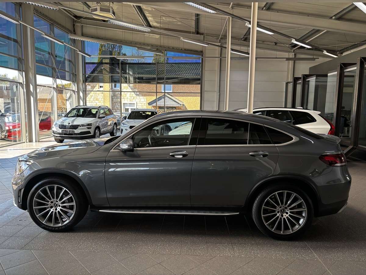 Fahrzeugbild eines Mercedes-Benz GLC