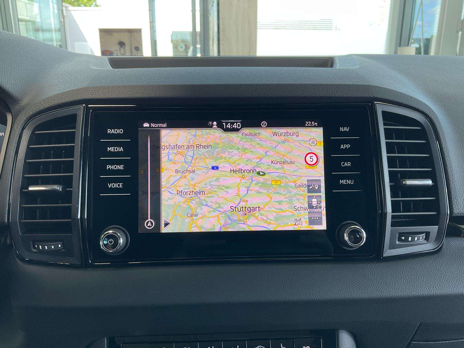 Fahrzeugbild eines Skoda Karoq