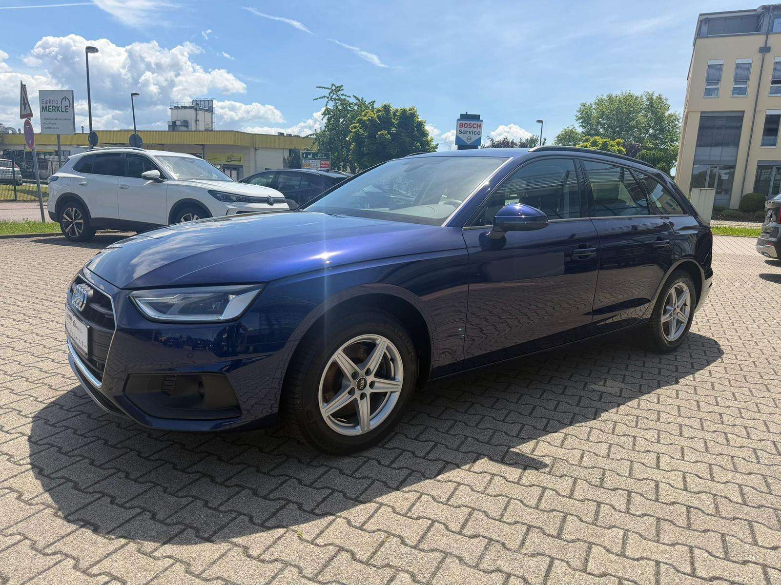 Fahrzeugbild eines Audi A4