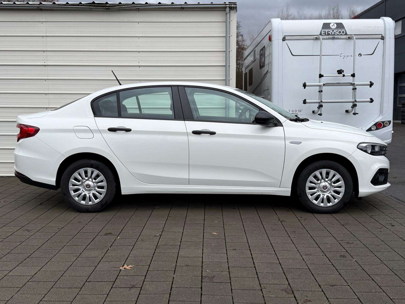 Fahrzeugbild eines Fiat Tipo