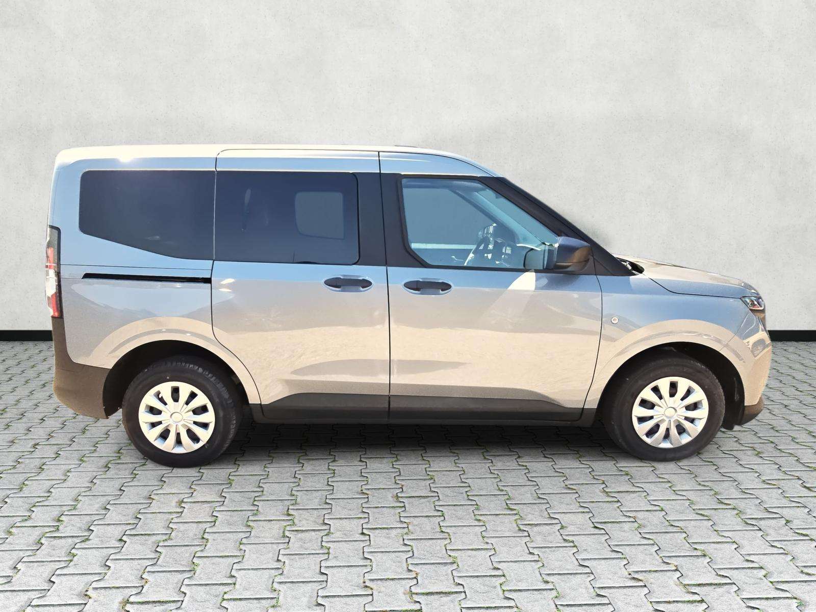 Fahrzeugbild eines Ford Tourneo Courier