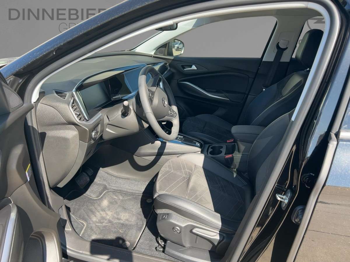 Fahrzeugbild eines Opel Grandland X