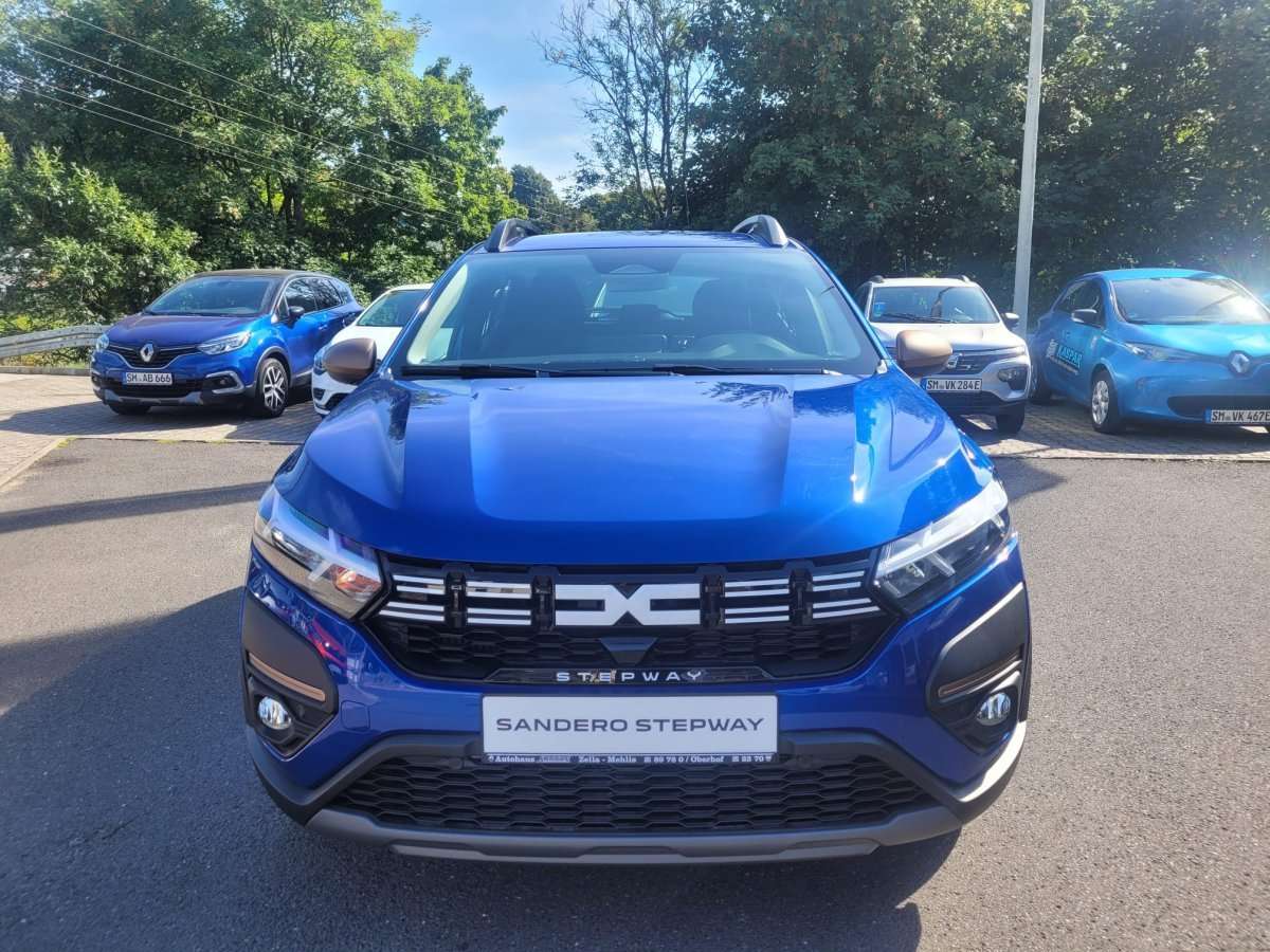 Fahrzeugbild eines Dacia Sandero