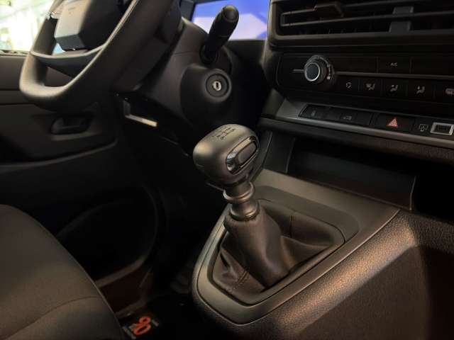 Fahrzeugbild eines Opel Vivaro