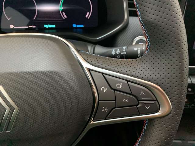 Fahrzeugbild eines Renault Clio