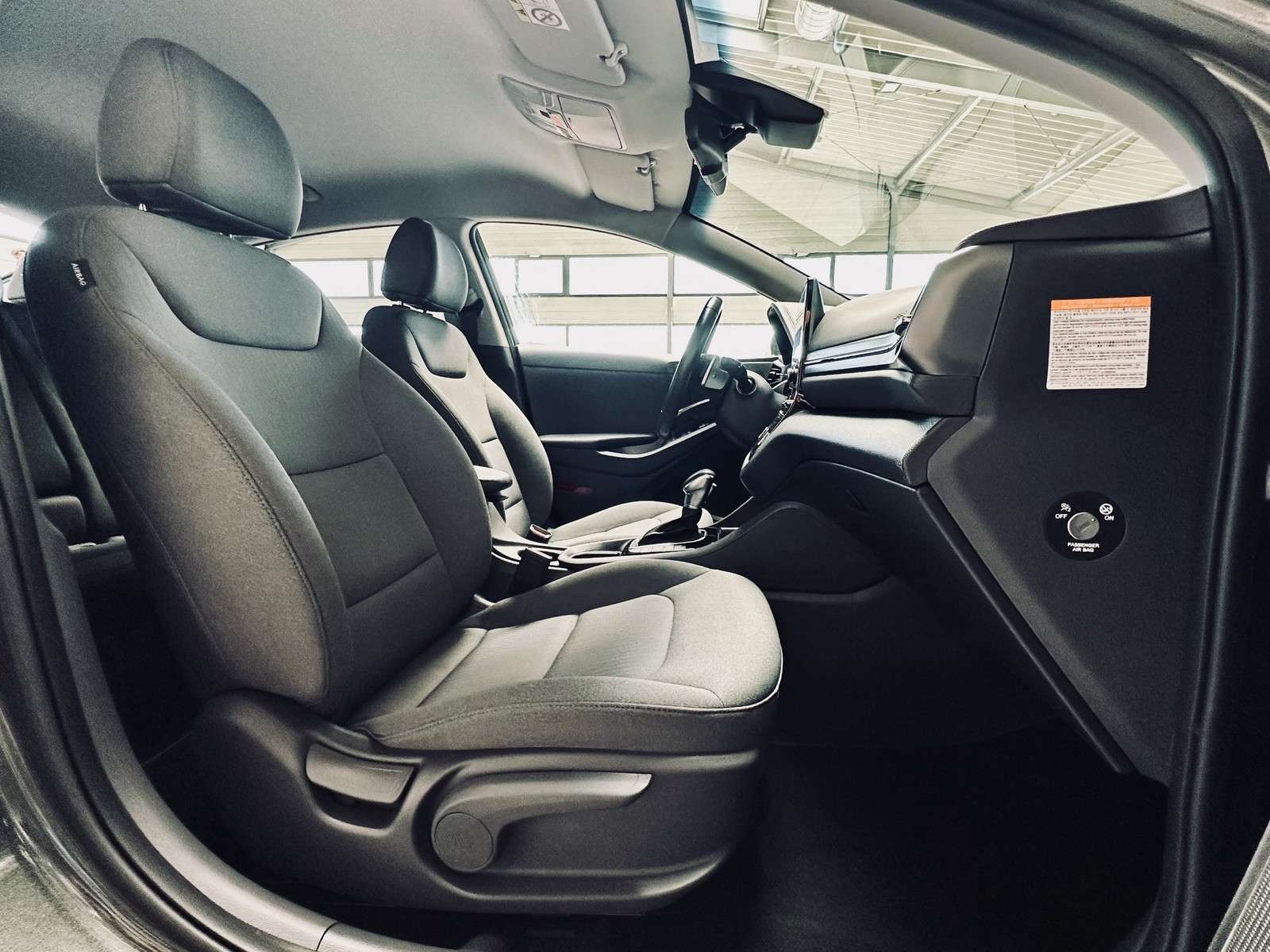 Fahrzeugbild eines Hyundai IONIQ