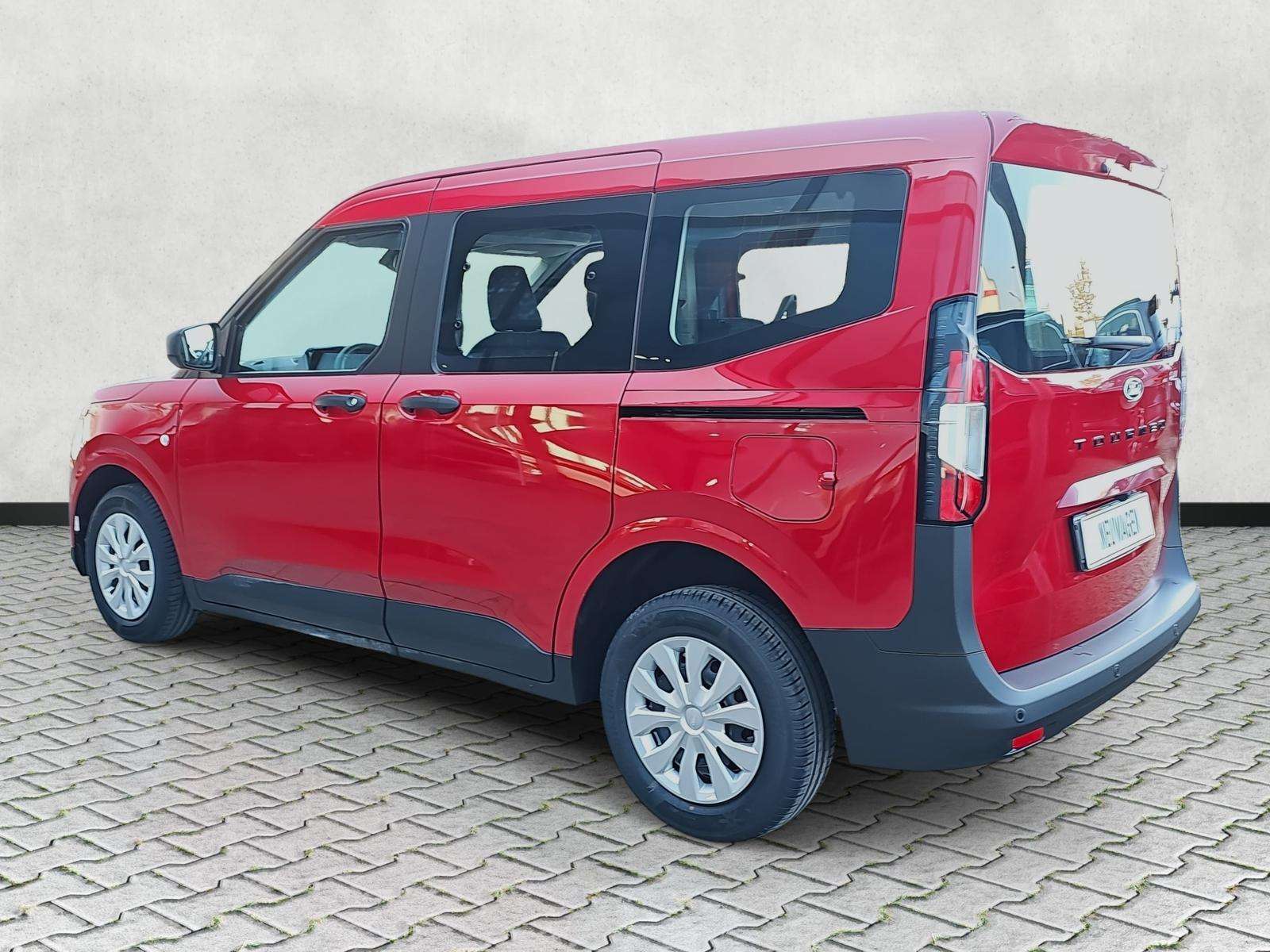 Fahrzeugbild eines Ford Tourneo Courier