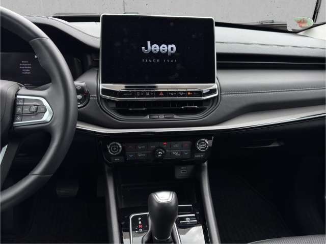 Fahrzeugbild eines Jeep Compass
