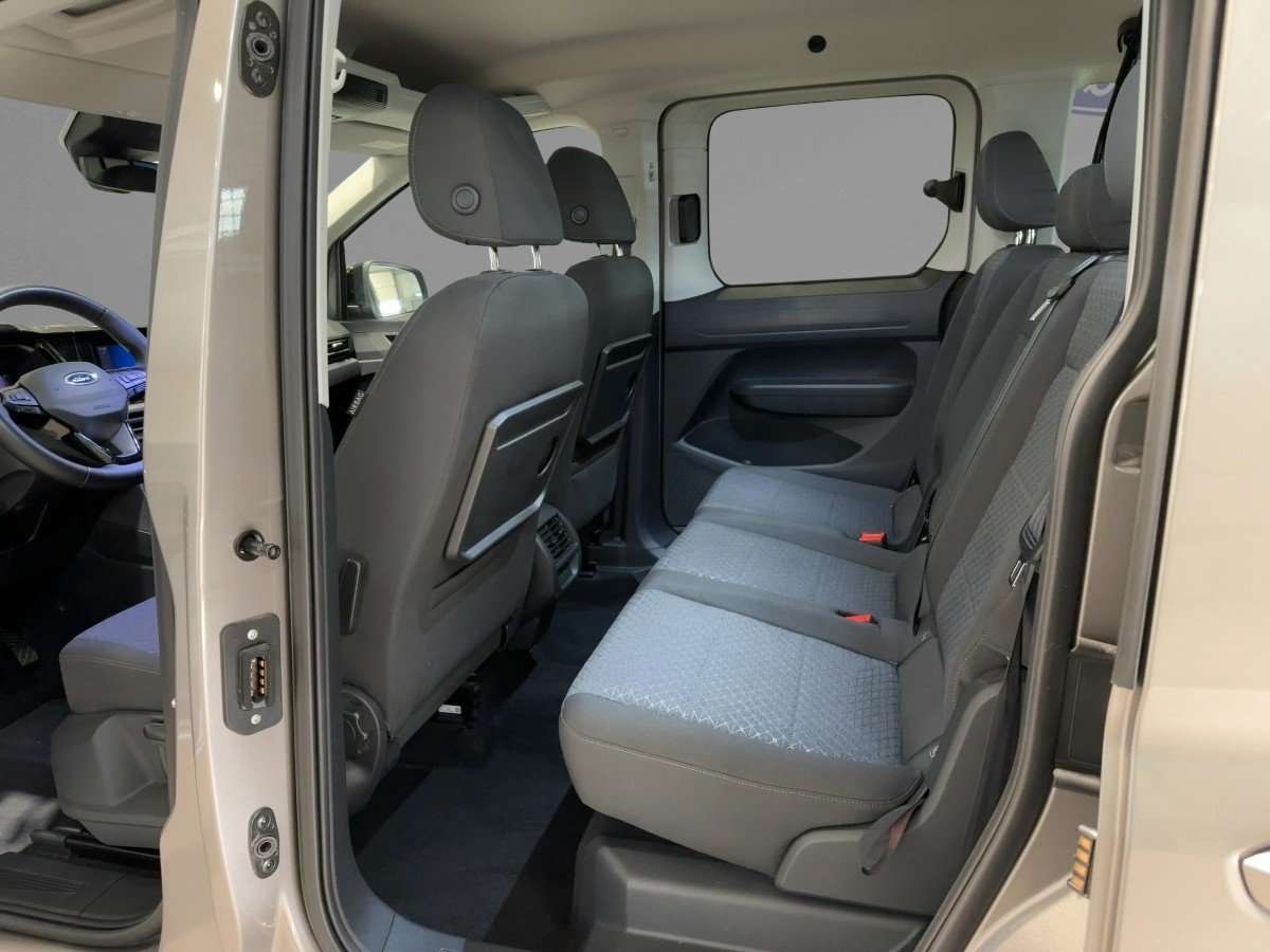 Fahrzeugbild eines Ford Tourneo Connect