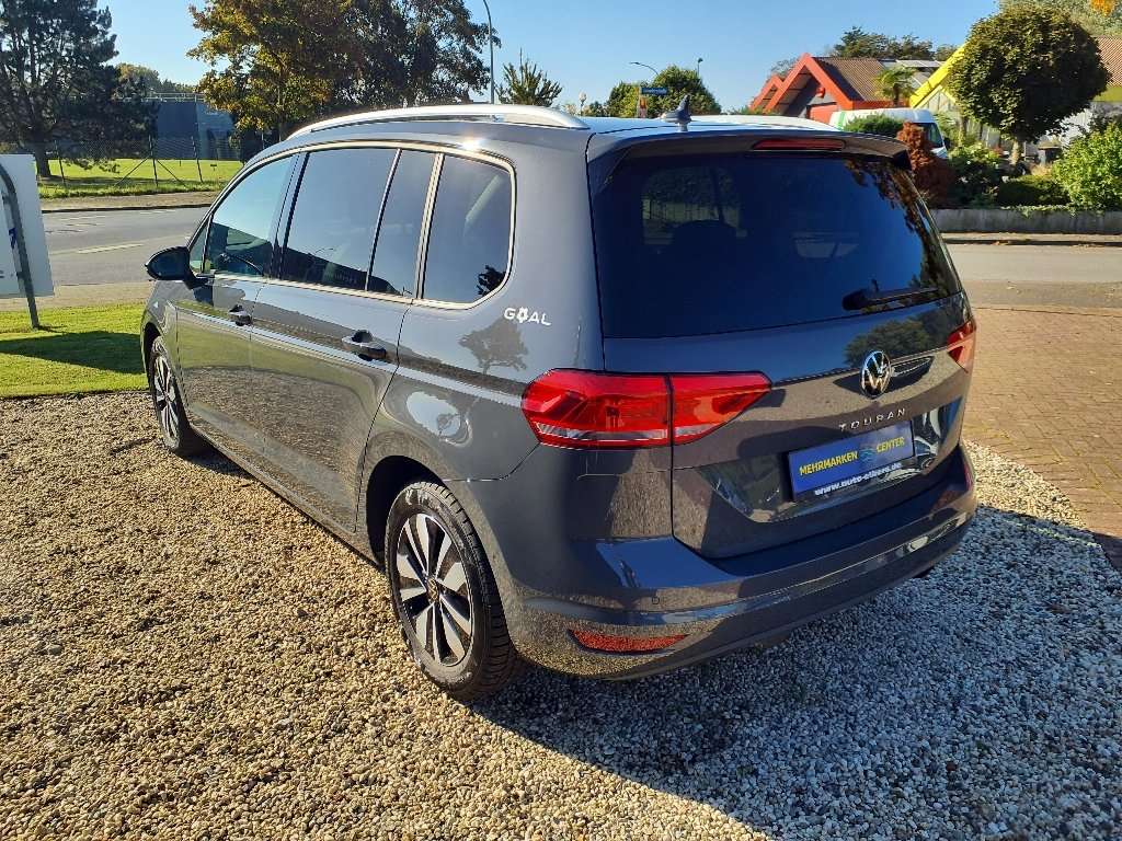 Fahrzeugbild eines Volkswagen Touran