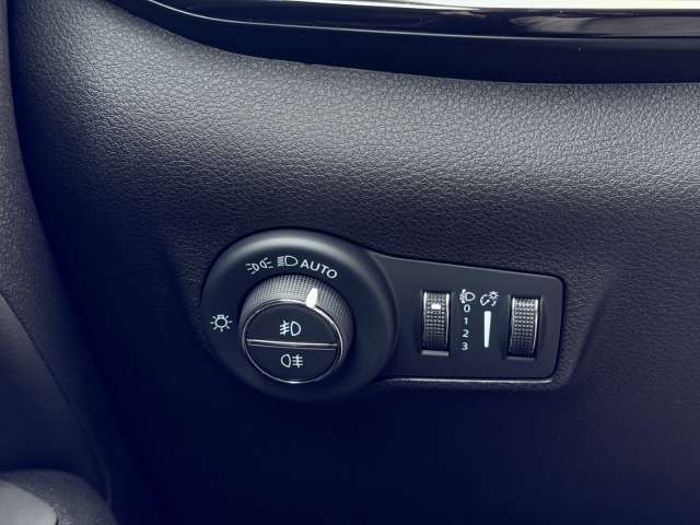Fahrzeugbild eines Jeep Compass