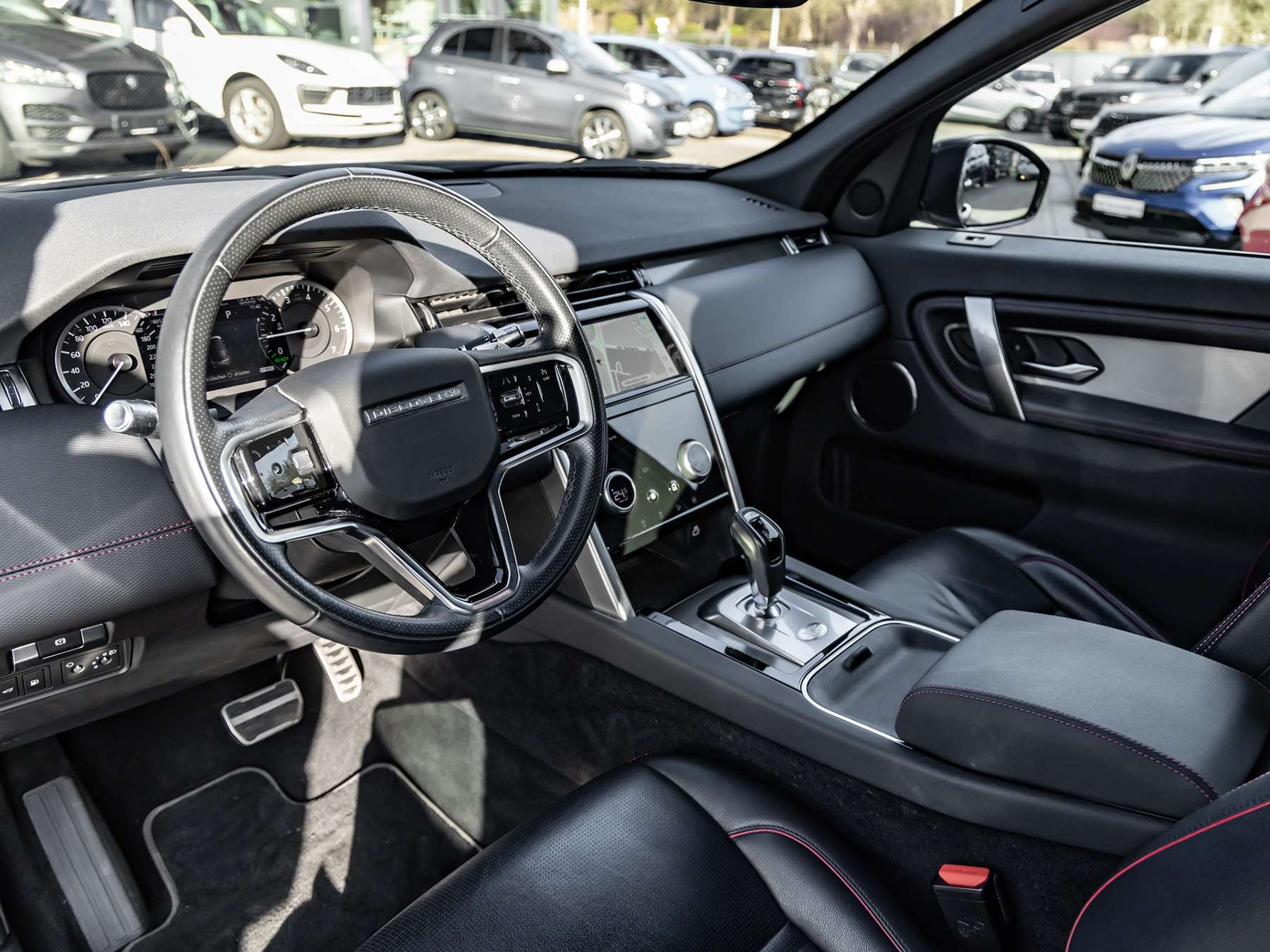 Fahrzeugbild eines Land Rover Discovery Sport