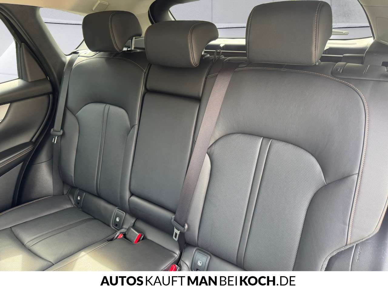 Fahrzeugbild eines Mazda CX-60
