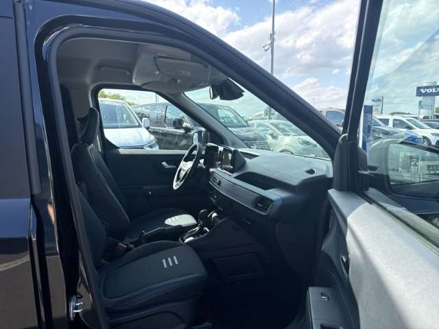 Fahrzeugbild eines Ford Tourneo Courier