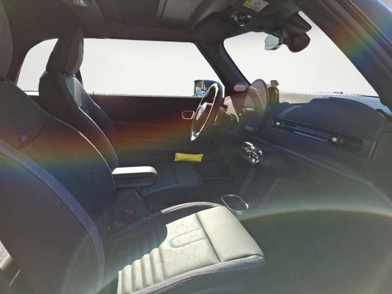 Fahrzeugbild eines MINI COOPER