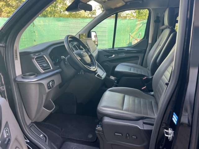 Fahrzeugbild eines Ford Tourneo Custom